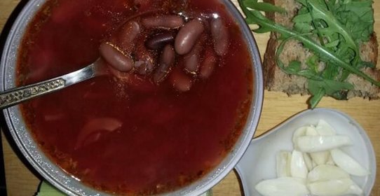 Постный борщ с фасолью