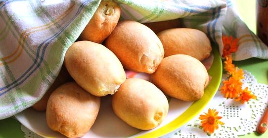 Пирожки скорые с творогом печёные