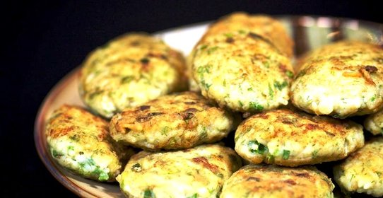 Рыбные котлеты с рисом