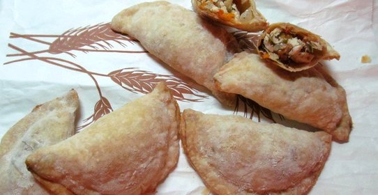 Пирожки из слоеного теста