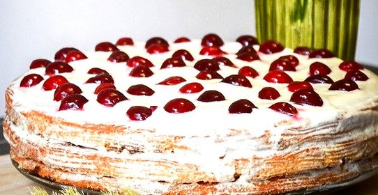 Вишневый торт со сметанным кремом
