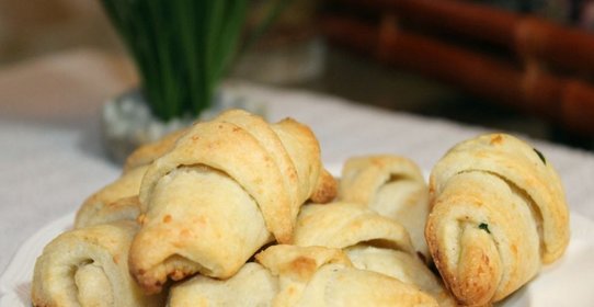 Рогалики с сулугуни