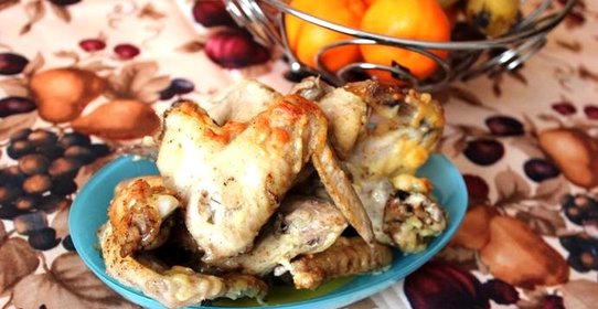Куриные крылышки с карри