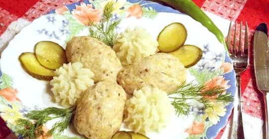 Рыбные котлеты с сыром на пару