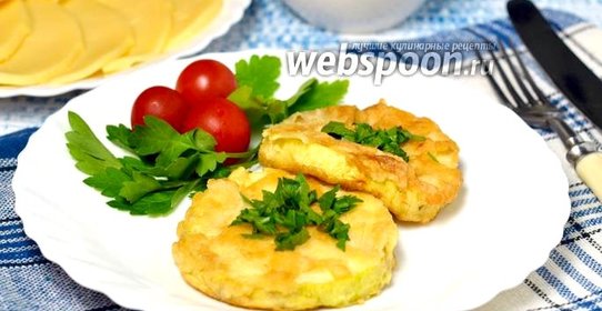 Омлет в кольце из кабачка