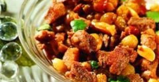 Горячий салат из свинины с виноградом