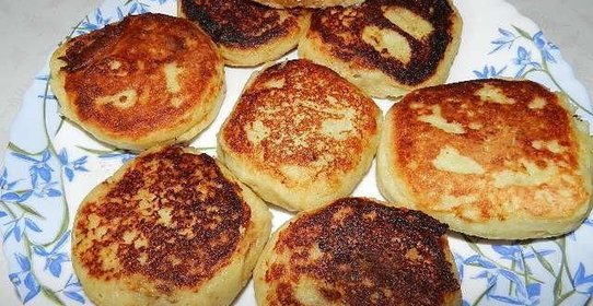 Картофельные пирожки с капустой