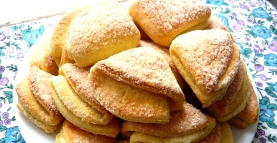 Конвертики из творожного теста