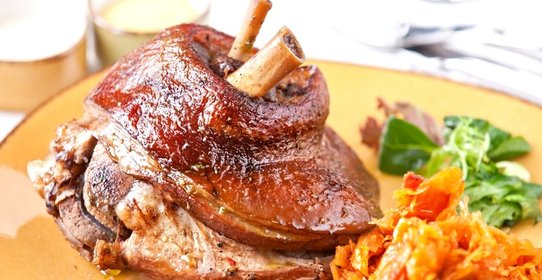 Свиная рулька в мультиварке панасоник