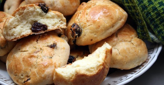 Булочки с изюмом (сконы)