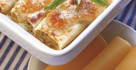 Каннеллони с сыром и зеленью