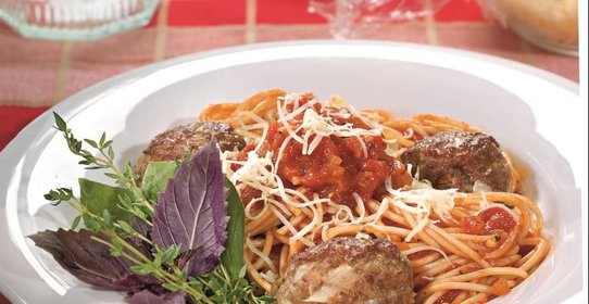 Спагетти с тефтелями