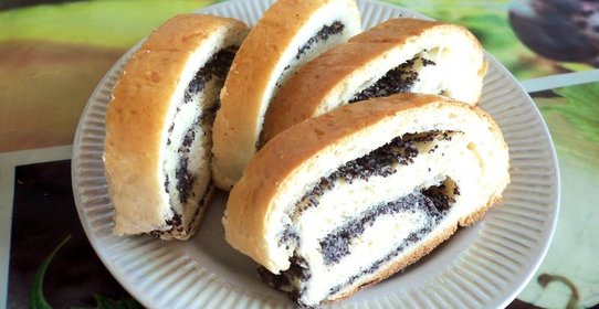 Рулет с маковой начинкой