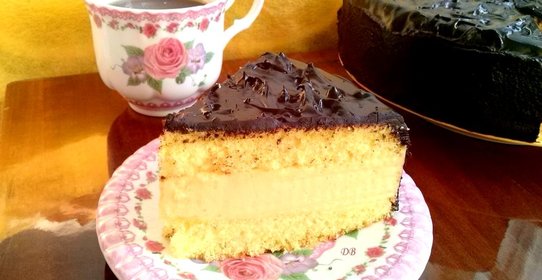 Птичье молоко (торт)