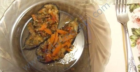 Баклажаны фаршированные овощами