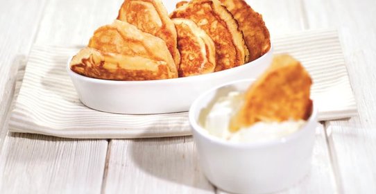 Оладьи из яблок и груш