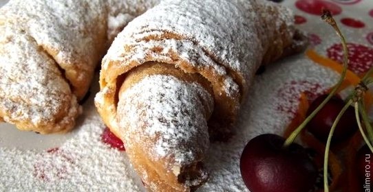 Круассаны с вареньем