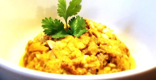 Каша из кускуса с лисичками, тыквой и кедровыми орешками