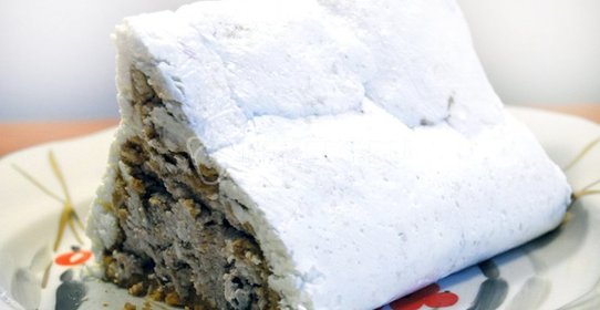 Домик под снегом