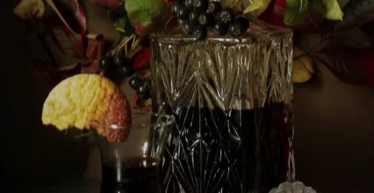 Наливка из черноплодной рябины