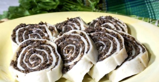 Блинчики из сулугуни с начинкой