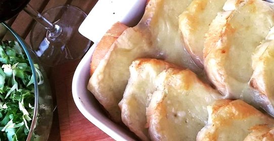 Рамекен — хлеб запеченный с сыром