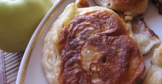 Оладья из яблок