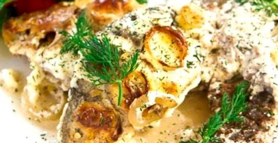 Тушеный карась