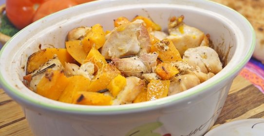 Курица с тыквой