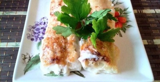 Каннеллони под соусом бешамель с рикоттой и шпинатом