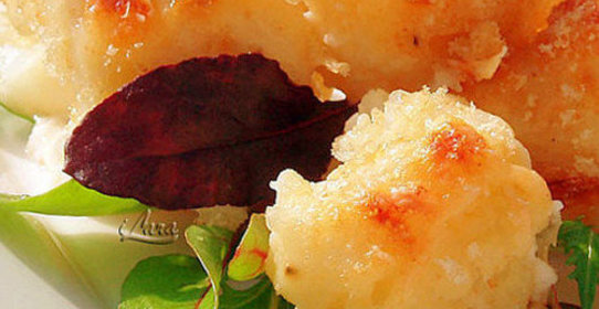 Цветная капуста, запеченная под сырным соусом