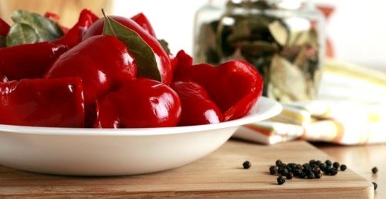 Маринованные острые перцы