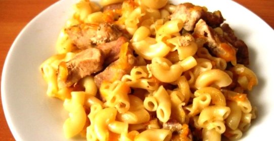 Лапша с мясом в мультиварке