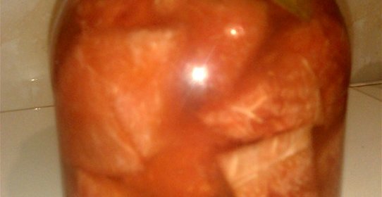 Маринованный арбуз с гвоздикой