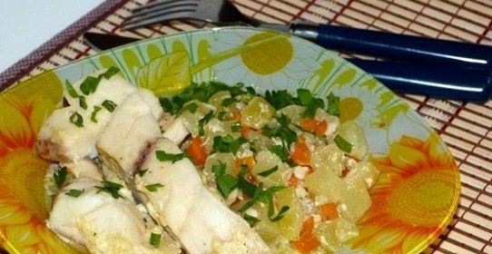 Рыба с кабачками в мультиварке