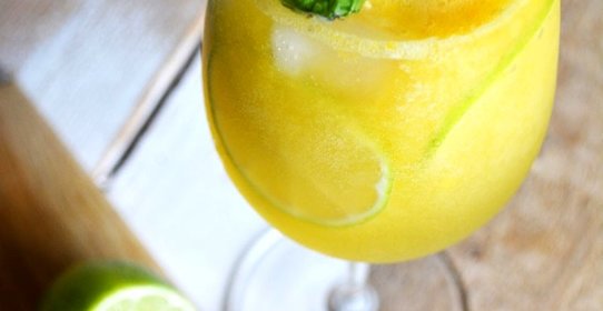 Коктейль с манго и сидром