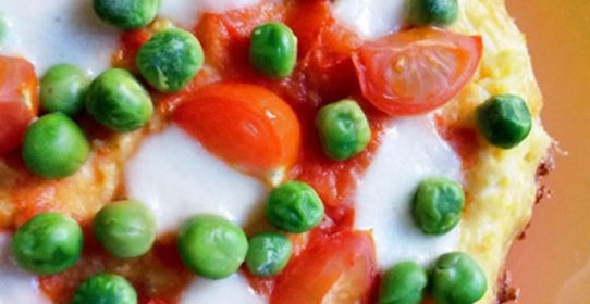 Мини-пиццы на тесте из цветной капусты без муки