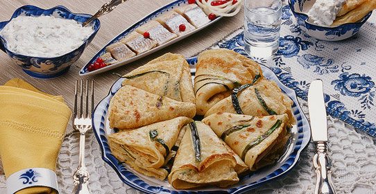 Блины с зеленым луком