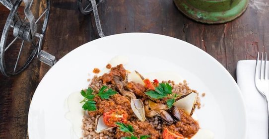 Гречка по-болонски