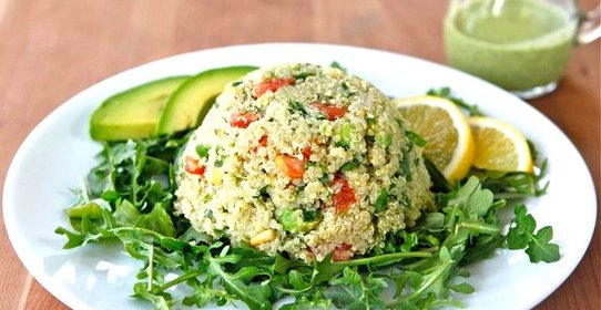 Киноа с авокадо