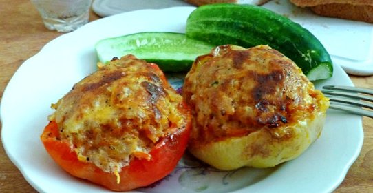 Запеченный фаршированный перец