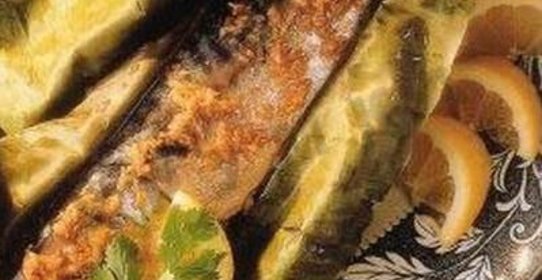 Рыба, запеченная в фольге с имбирным маслом