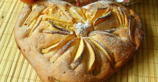 Яблочный пирог