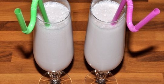 Ванильный молочный коктейль