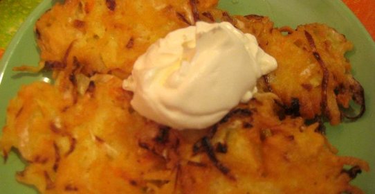 Капустно-картофельные оладьи