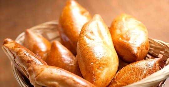 Пирожки с картошкой и колбасой