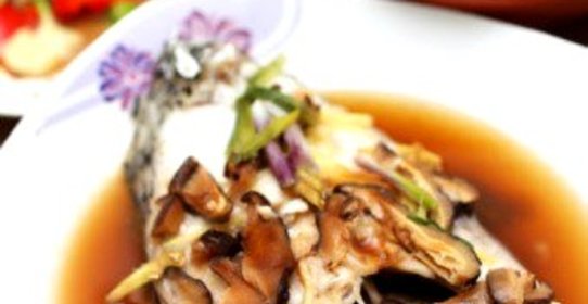 Грибной соус со сладким перцем и красным вином