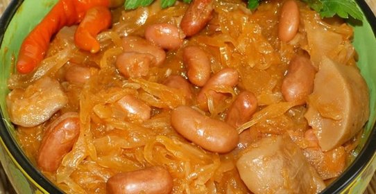 Квашеная капуста тушеная с грибами и фасолью