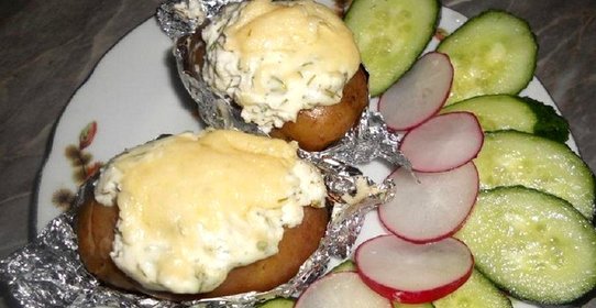 Запеченный картофель с творогом