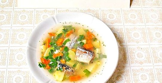 Рыбный суп из консервов